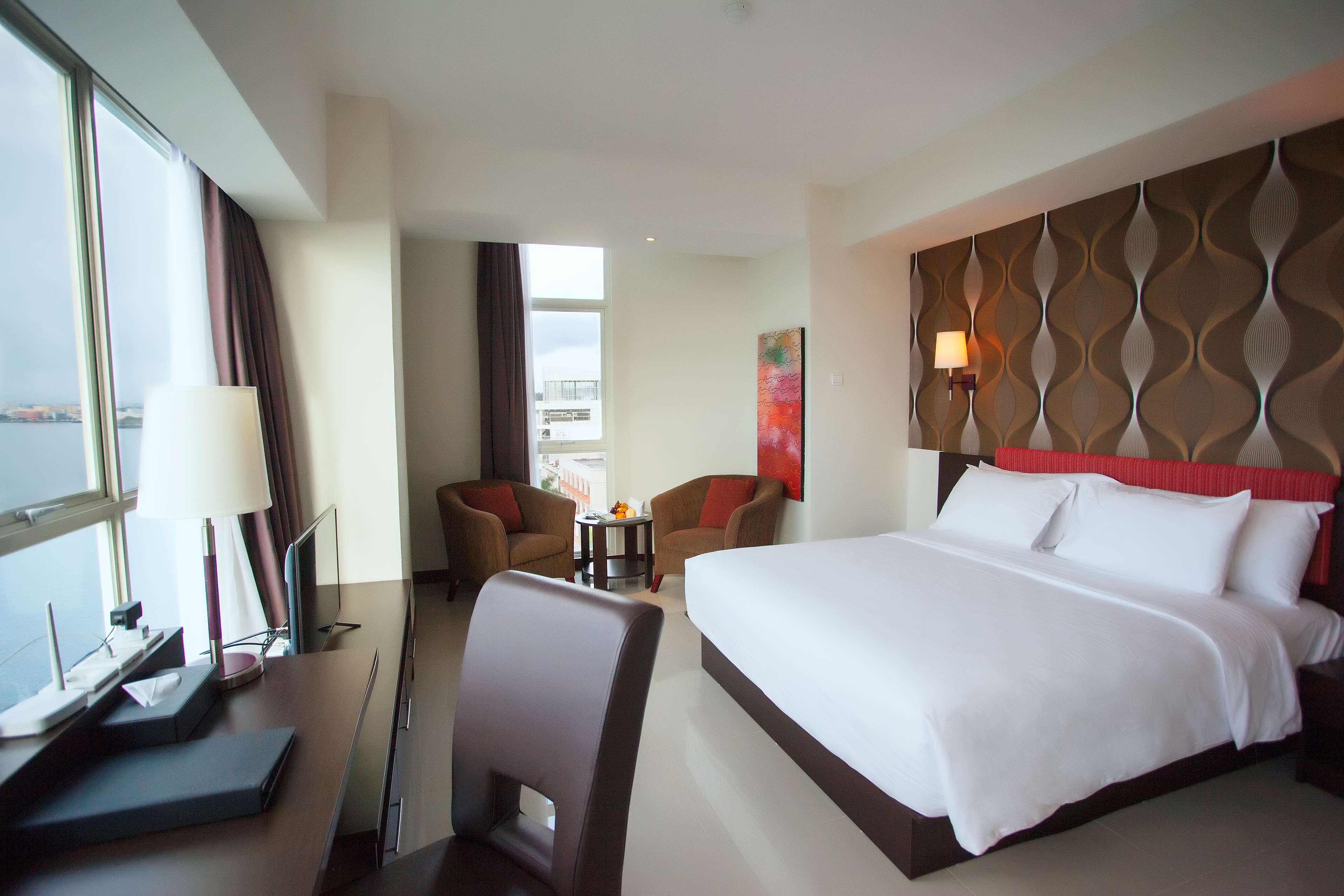 Best Western The Lagoon Hotel Manado Exterior photo