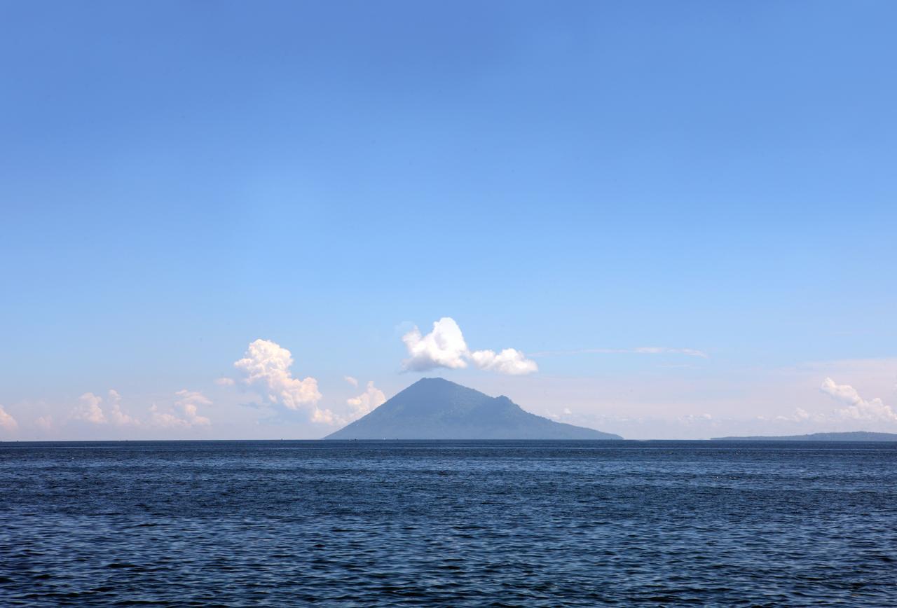 Best Western The Lagoon Hotel Manado Exterior photo