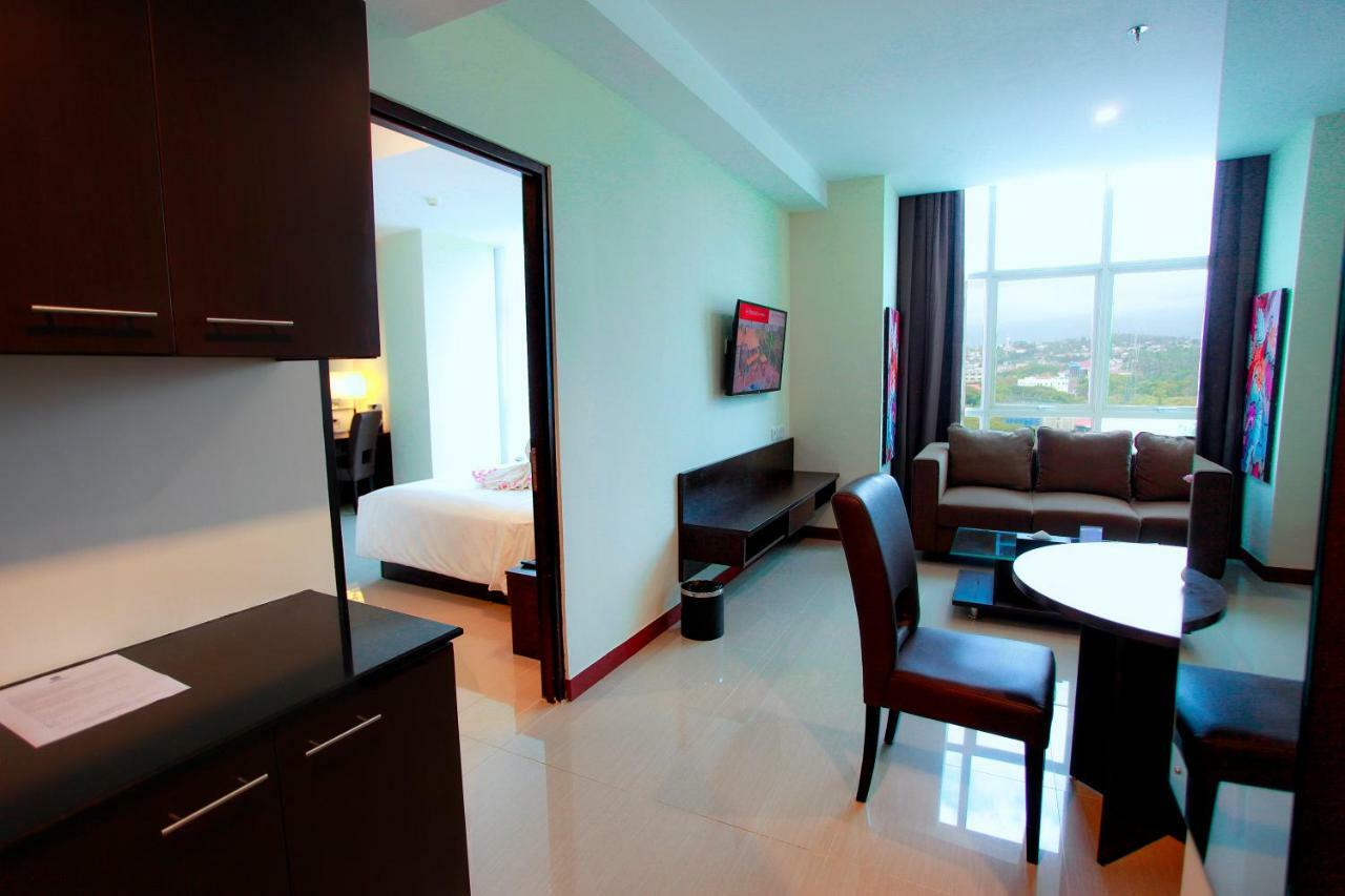 Best Western The Lagoon Hotel Manado Exterior photo